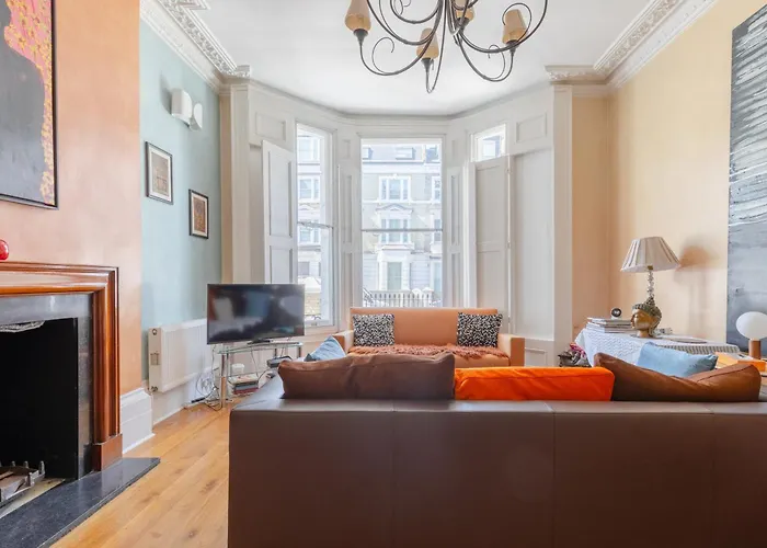 Inviting 1Bd Hideaway Kensington Olympia!
