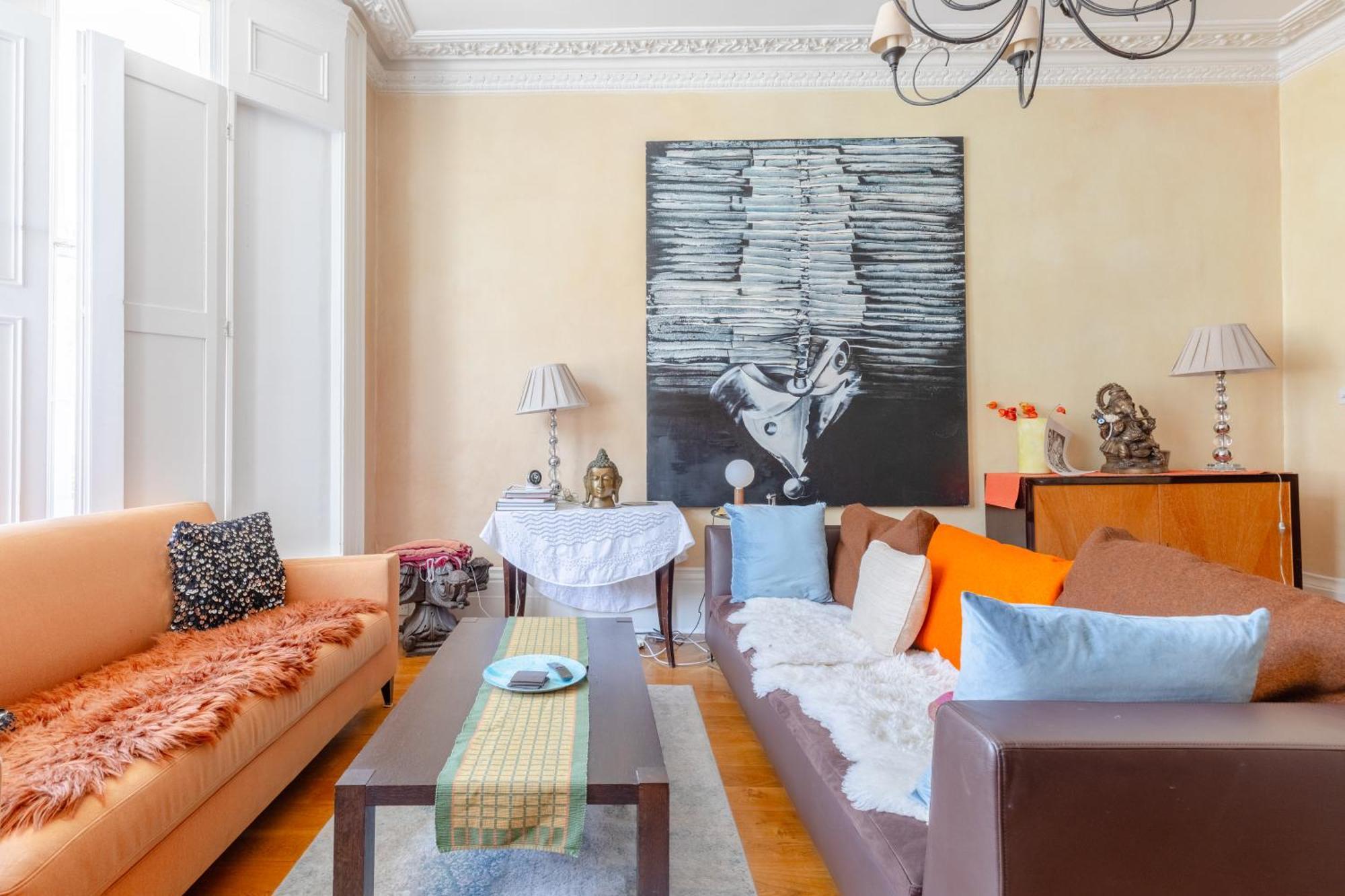Inviting 1bd Hideaway Kensington Olympia! Apartment