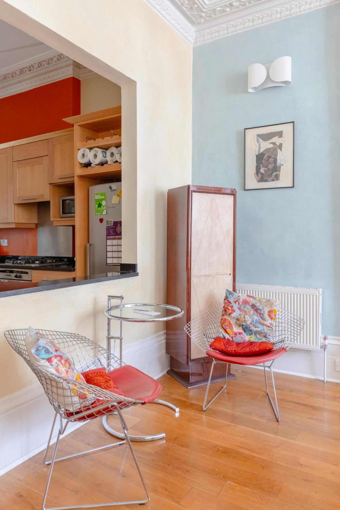 Inviting 1bd Hideaway Kensington Olympia!