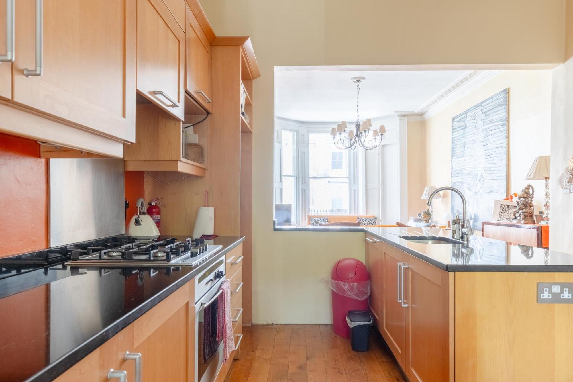Inviting 1bd Hideaway Kensington Olympia! Apartment *